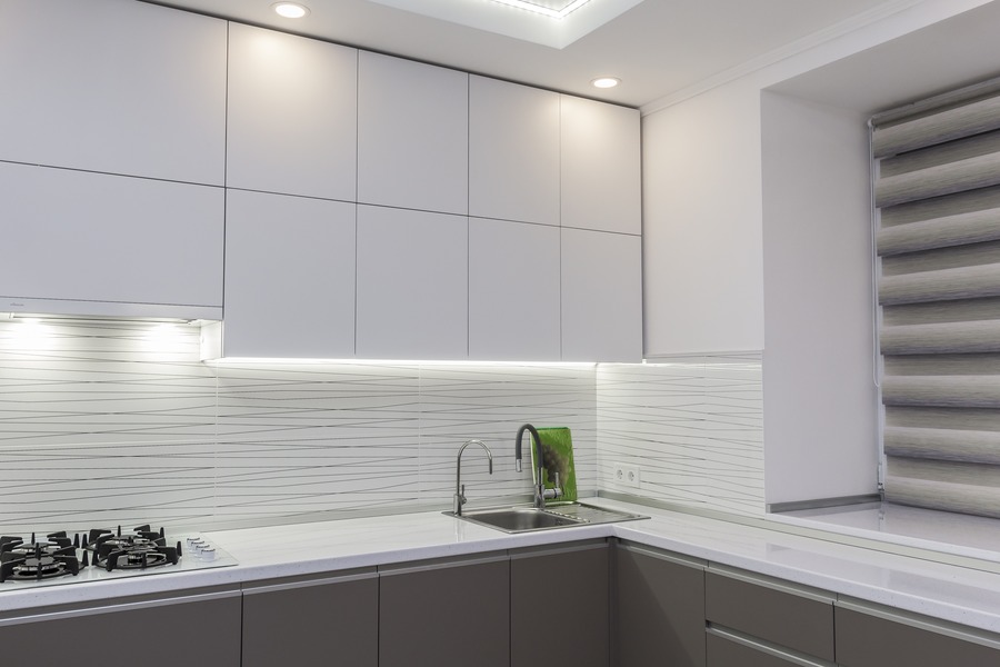 Белый кухонный гарнитур-Кухня МДФ в ПВХ «Модель 9»-фото3