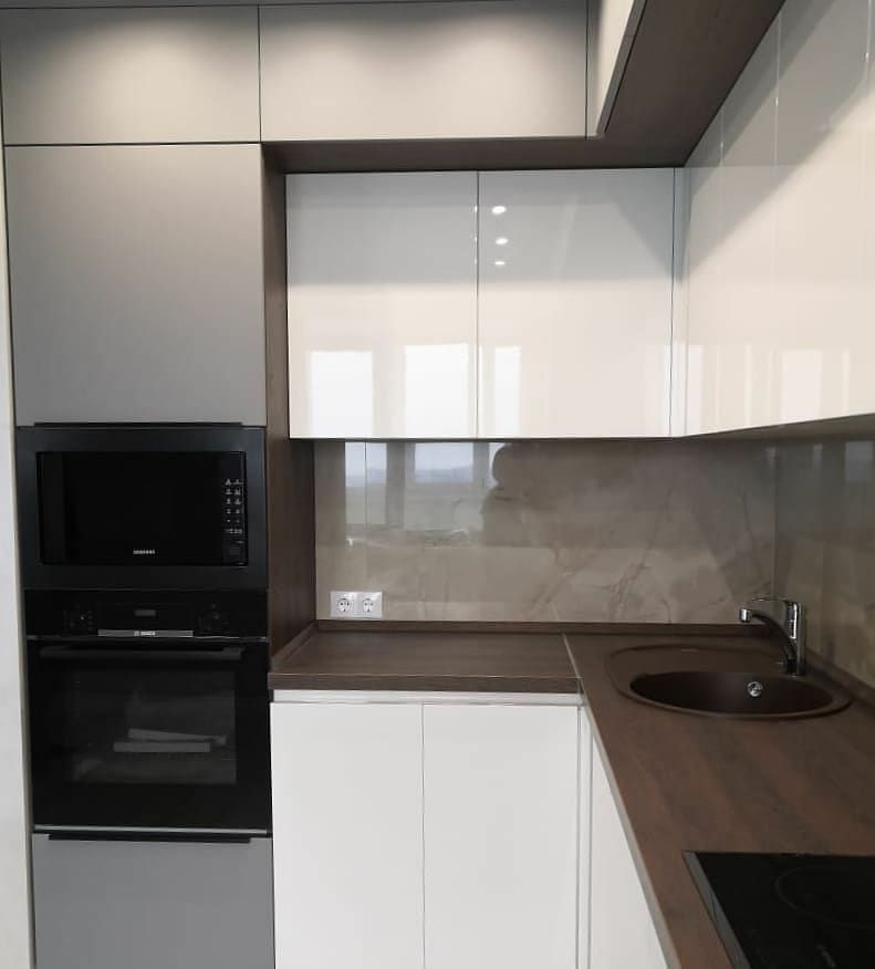 Белый кухонный гарнитур-Кухня МДФ в эмали «Модель 636»-фото2